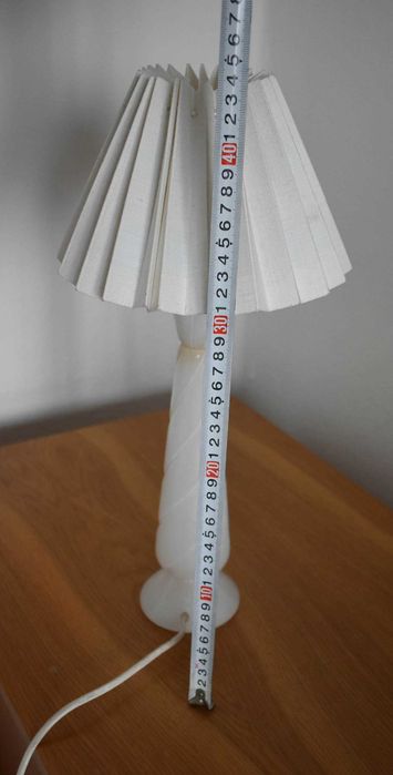 Настолна лампа от мрамор