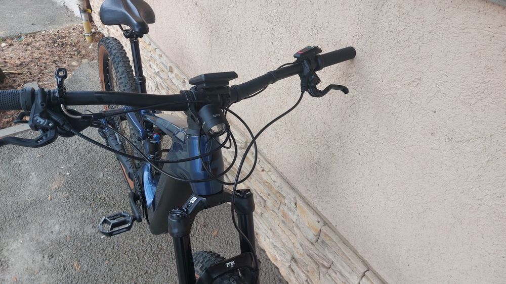 Bicicleta electrica Cube bosch smart gen4