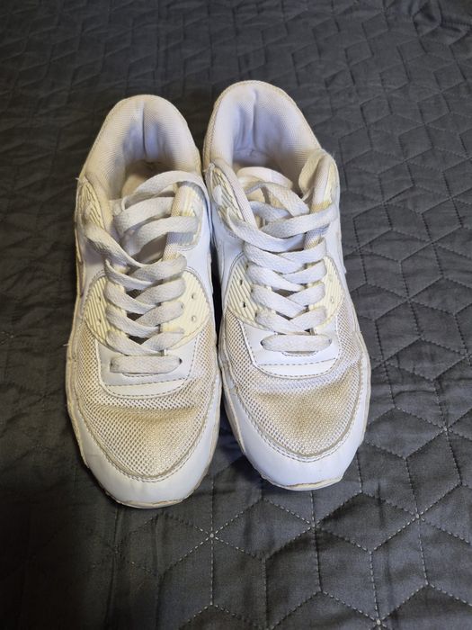 Adidasi Nike 39 buni