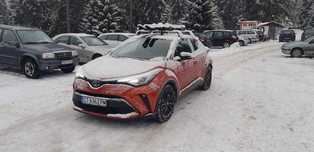 Продавам греди за toyota ch-r Thule