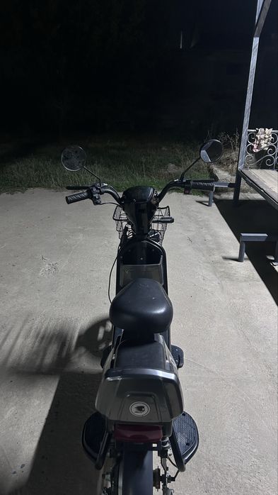 Продается скутер/25К СРОЧНООО