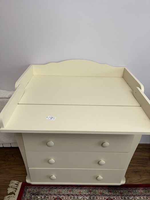 Продам комод детскии