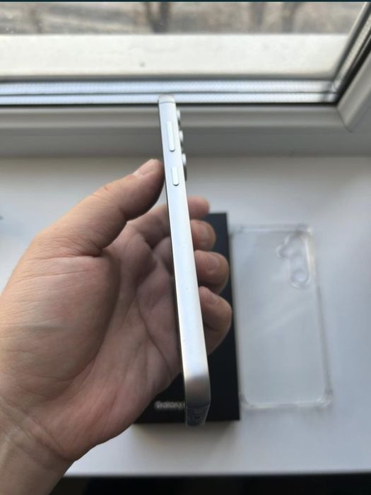 Смартфон Samsung S23FE 128GB