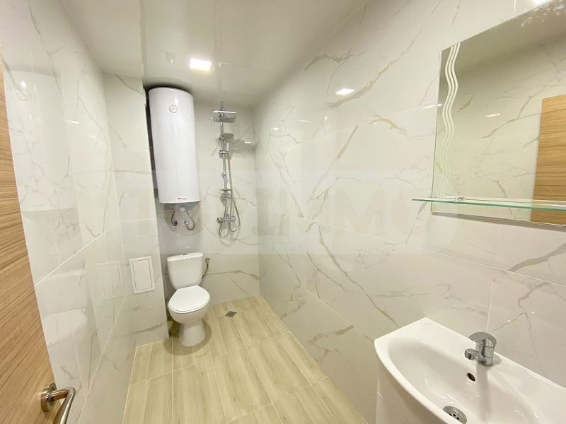 Продава се Двустаен апартамент в Варна, м-т Пчелина - 57 кв.м за 1720 €/кв.м - Снимка #10