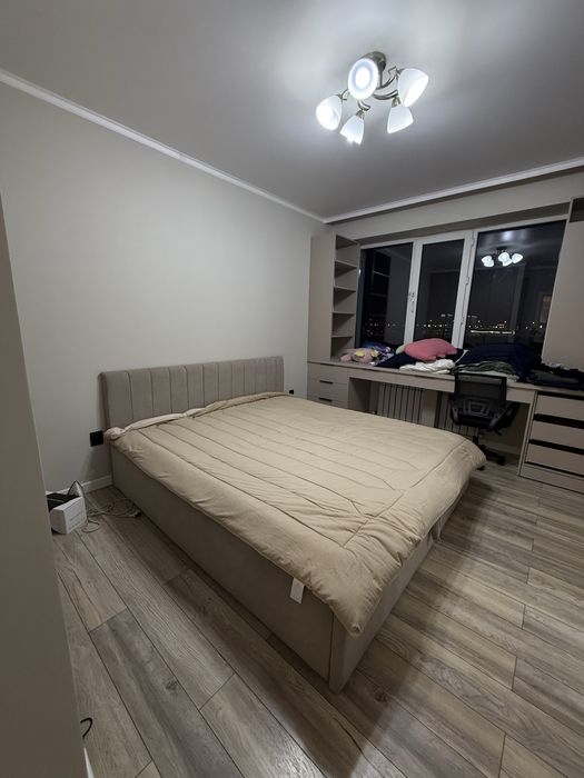 Кровать двухспальная