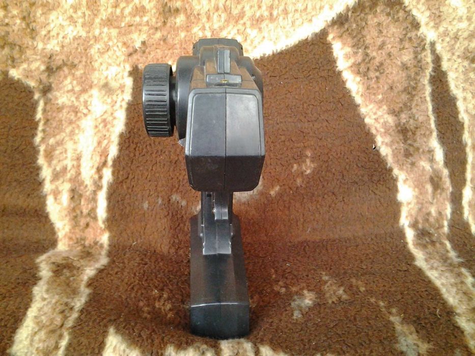 2. Telecomanda 27MHz Radio - Statie diverse vehicule***