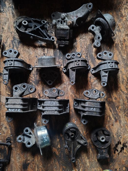 Scut motor Opel Astra H Opel Vectra c toată gama de motorizare 100lei