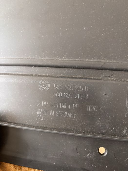 Спойлер Предба Броня VW GOLF 7
