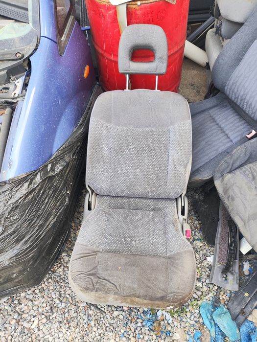 Сиденья от мазды