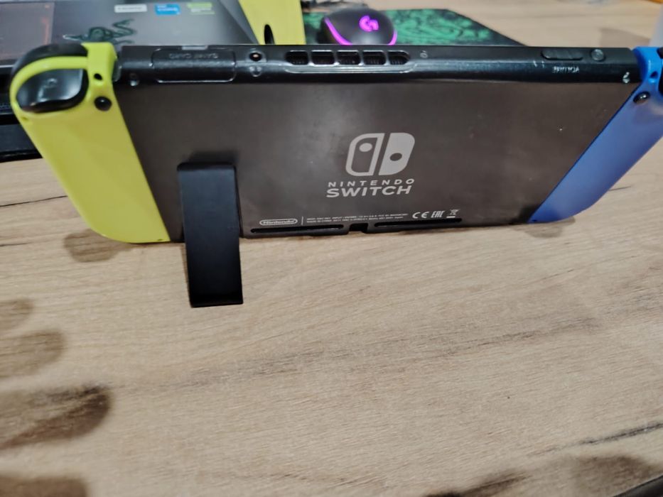 Продам nintendo switch