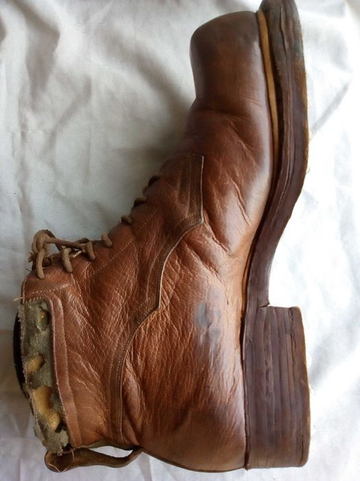 Обувки,Военни,"Бранник",Планинарски, Подковани,Цинтове