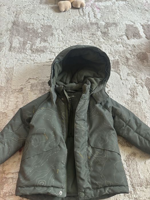 Продам зимнюю куртку