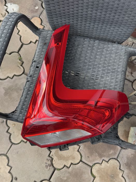 Lampă Stop VOLVO V40 Dreapta Spate 2013-2019