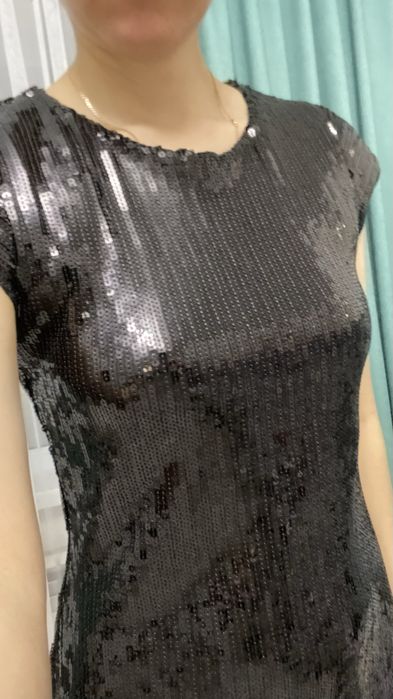 Продается платье по 5000 тг.