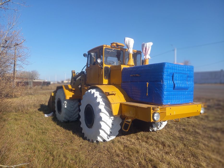 Продам кировец 701