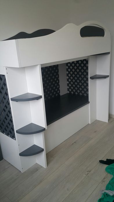 Pat cu etaj din lemn masiv de paltin - facut la comandă, 2000 lei