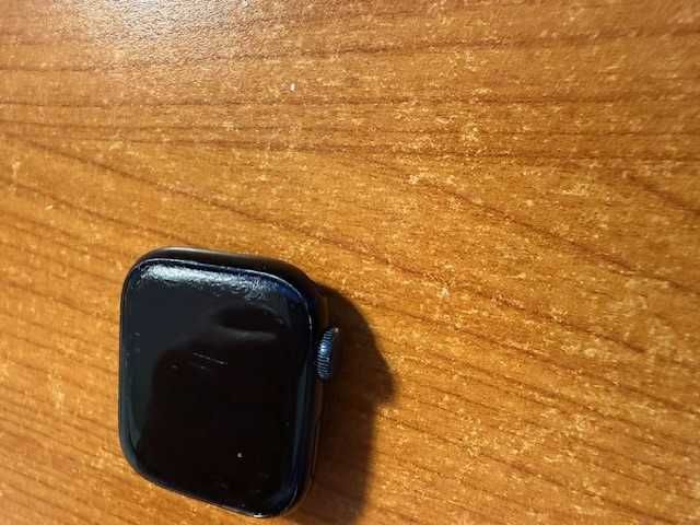 Смарт часовник Apple Watch 9, 41 мм, Midnight Aluminium Case, Midnight Sport Loop (GPS) нова верижка