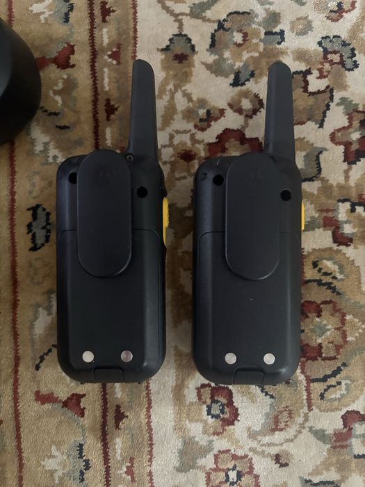 •	Motorola XTB446 рации (комплект 2 шт)