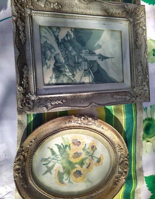 Гоблени Вилер "Зеленият замък" и "Слънчогледи"