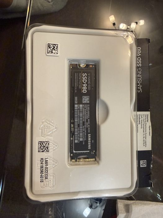 SSD nou samsung 980, 500 GB