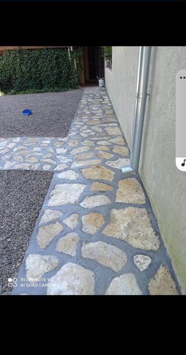 Vand piatra de placat si pavaj