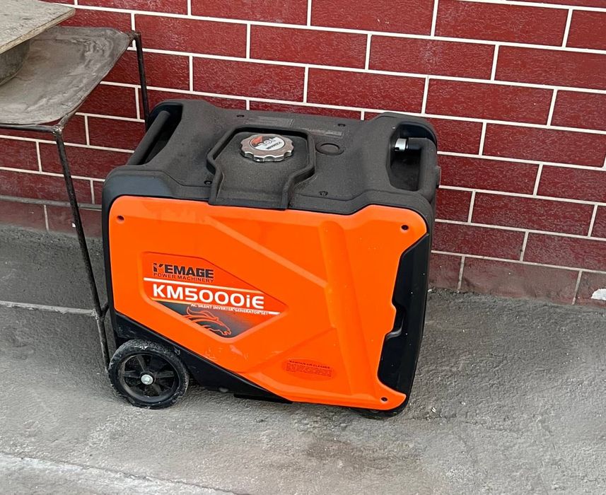 KEMAGE KM5000iE Inverter Generator
