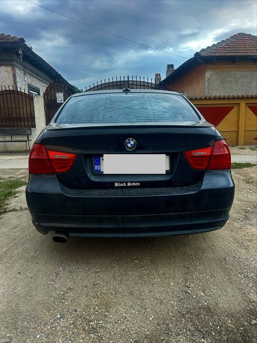BMW Seria 3 2010 — imagine 5