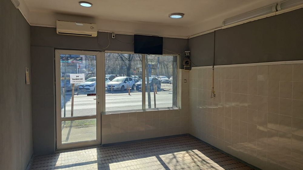 Spatiu comercial bulevardul Uverturii