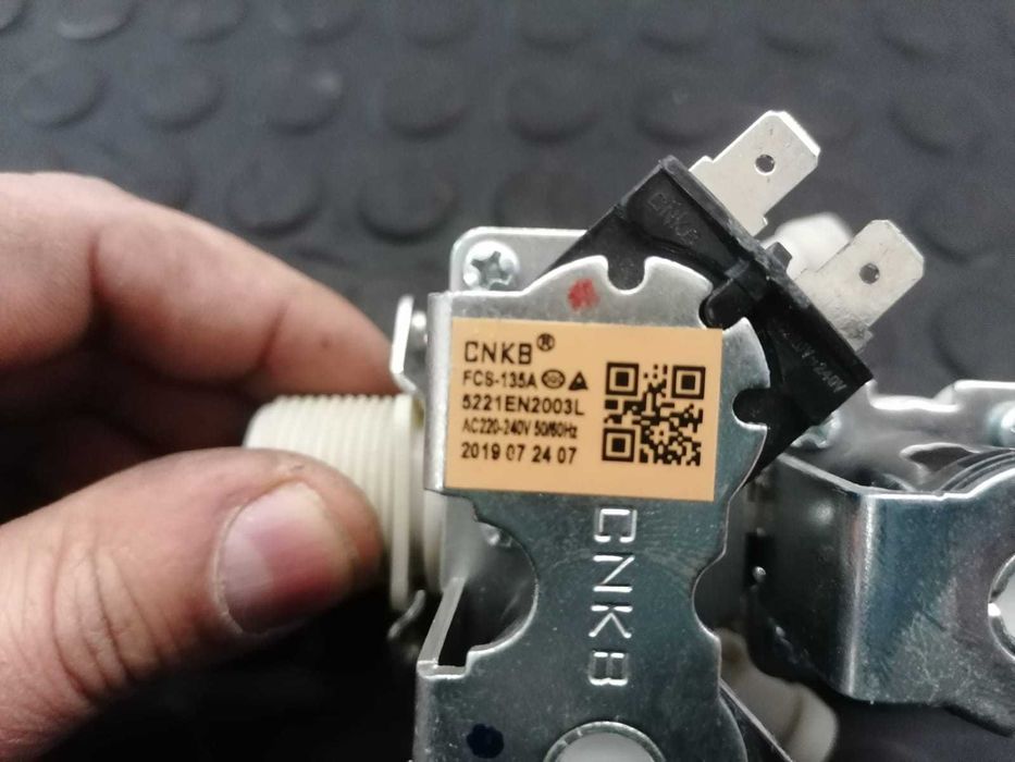 Electrovalva masina de spalat cu uscator LG 5221EN2003L, 3 iesiri /R23