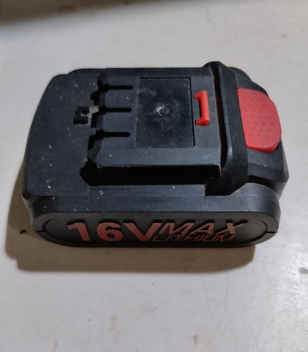 Аккамуляторы на шуруповерт