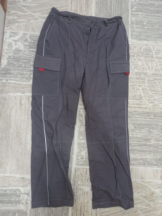 Продам спец одежду