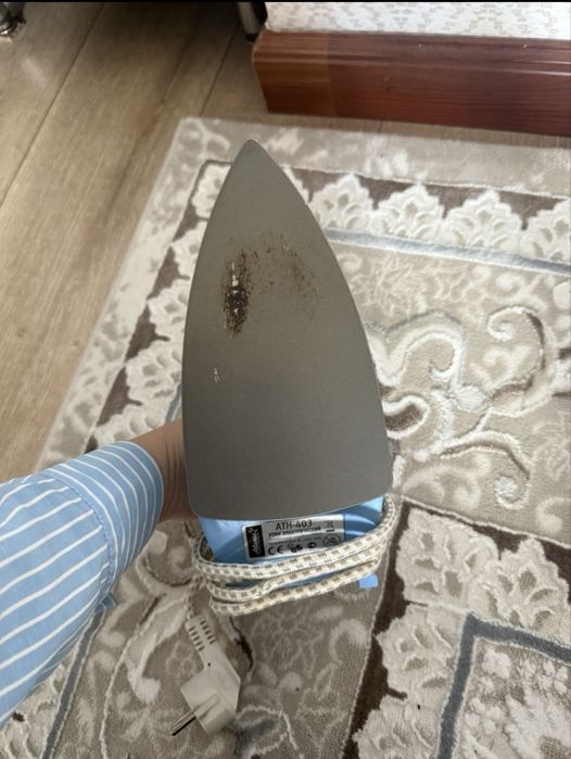 Утюг в хорешем состоянии