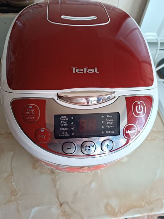 Мултикукър Tefal Fuzzy Logic RK705, 750 W, 5 л, 12 програми, Таймер, Б