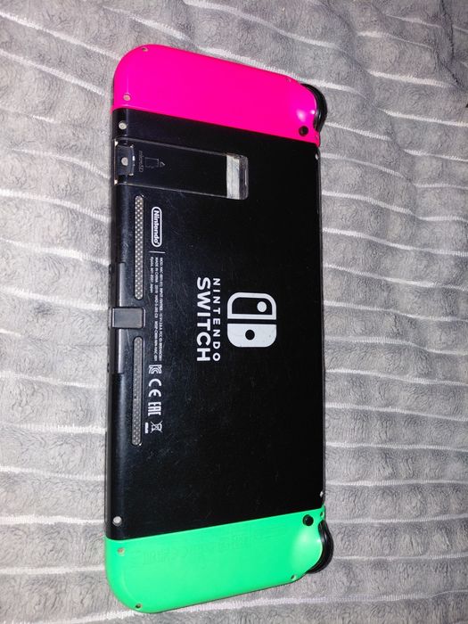 Nintendo Switch(citiți  descrierea)