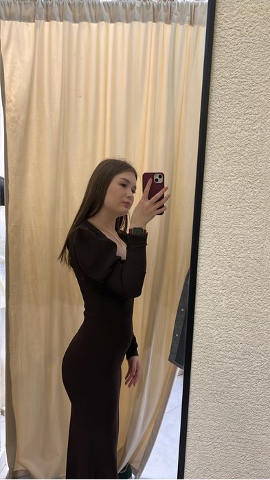 Женское платье вечернее