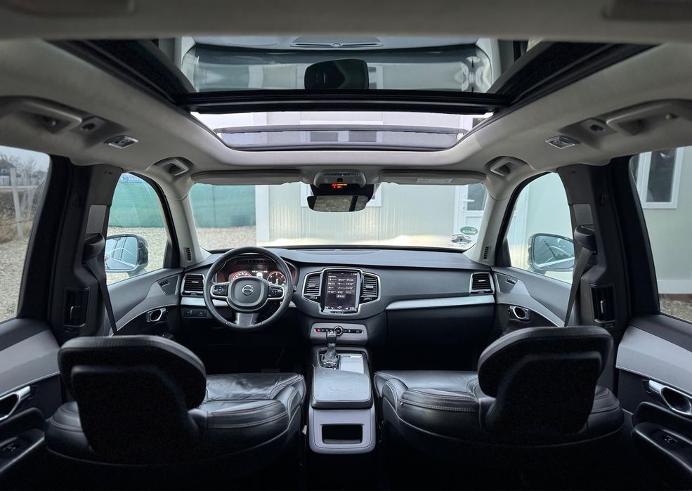 Volvo XC90~2.0~AWD~(4X4)~Diesel~D5~INSCRIPTION