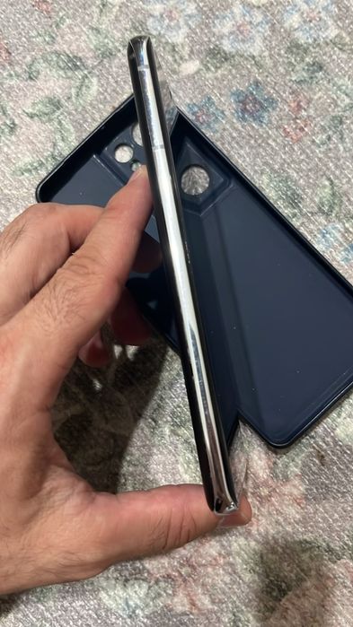 Срочно  Samsung Galaxy S21 Ultra