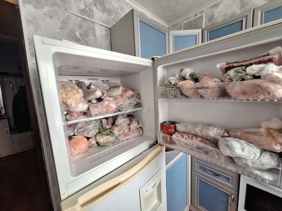 Холодильник Samsung