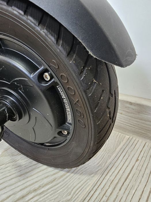 Trotineta electrica QuickVolt 8 - 48V 10.4Ah - 500W