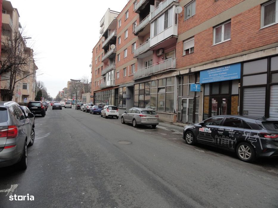 Spatiu comercial cu vitrina mare zona ultracentrala, 78 mp