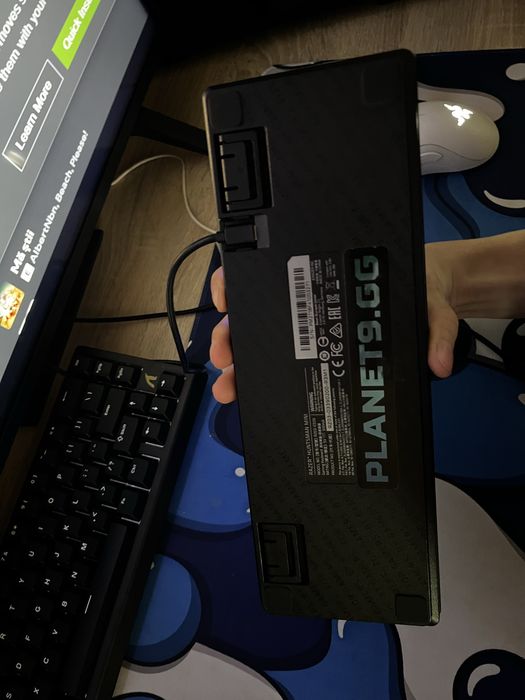 Vand tastatura razer huntsman mini