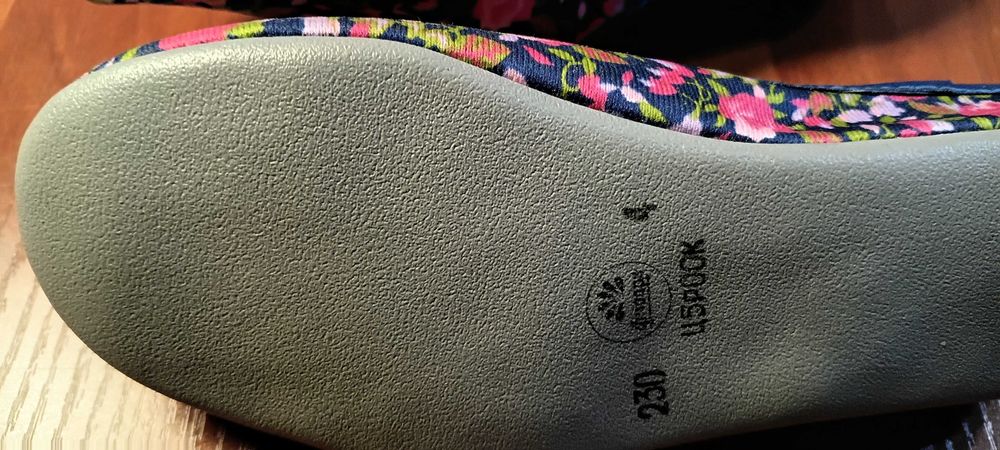 Тапочки новые, 34 размер