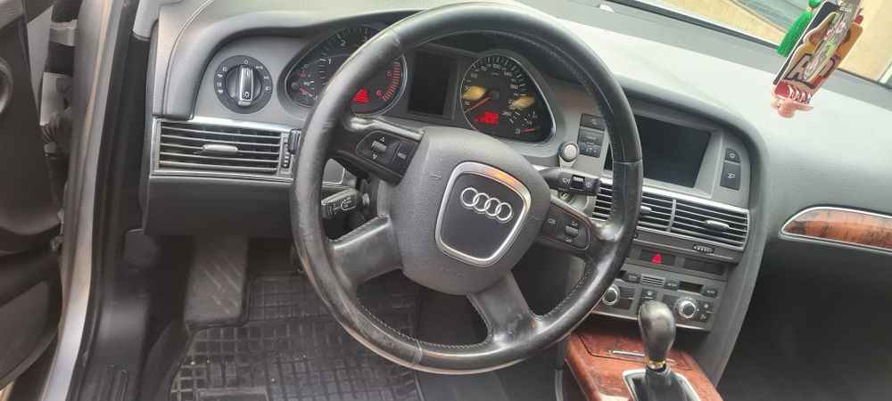 Audi A6 vând 2005
