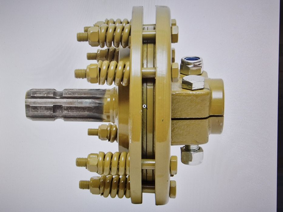 Ambreiaj universal pentru cardan z6 fi 200 și fi 180 preț 450 lei se p