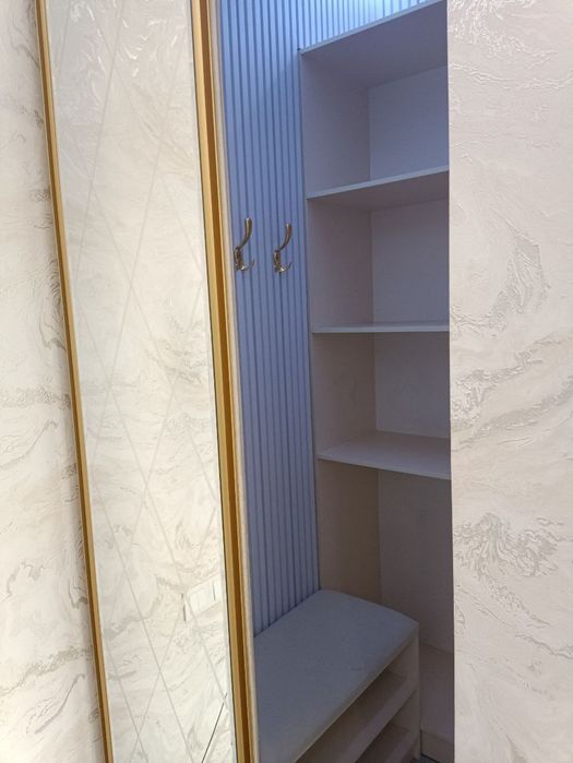 Юнусабад 2комнатная квартира продаётся!