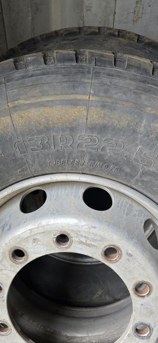 Продаётся балон 13 R 22,5 Firemax
