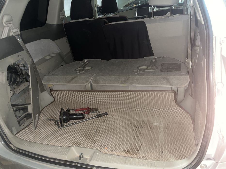 Срочно продам тойота Estima