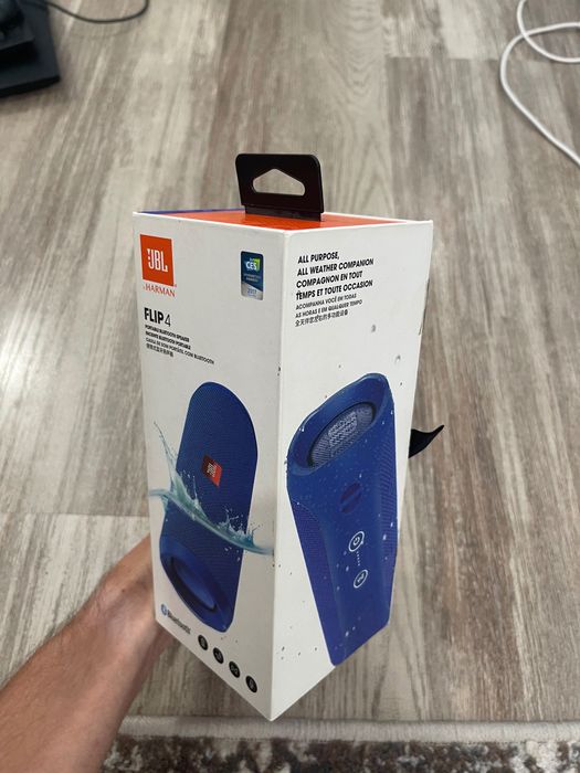 JBL Flip 4, Blue. Baterie nouă