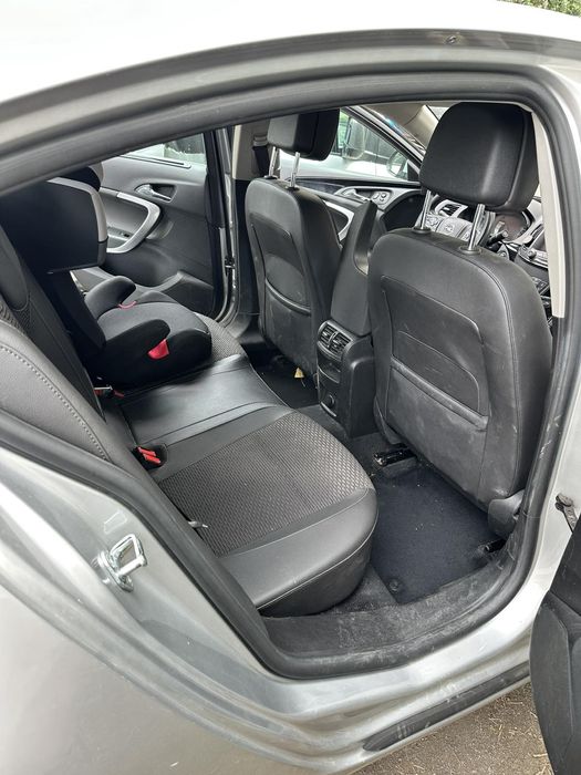 Мобилен детайлинг - почистване на автомобили на ваш адрес