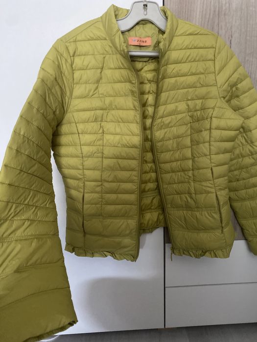 Есенни якета и гащеризон